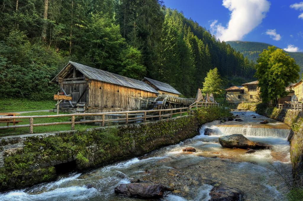 Alpen Hotel Rabbi Kültér fotó