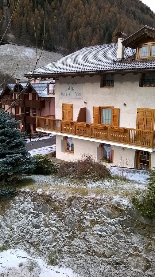 Alpen Hotel Rabbi Kültér fotó