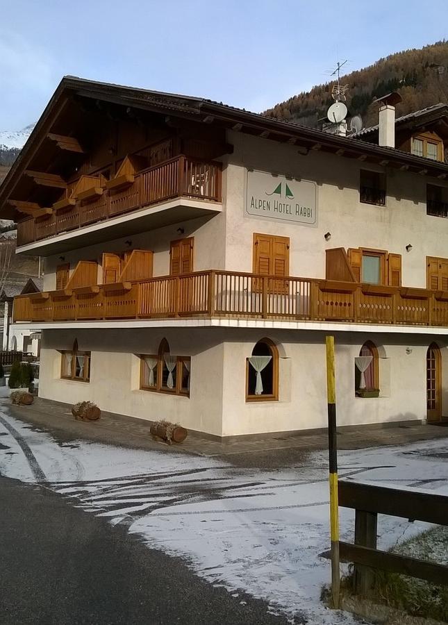 Alpen Hotel Rabbi Kültér fotó